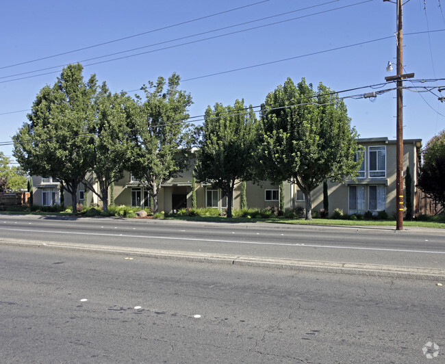 Building Photo - Morningside Apartments