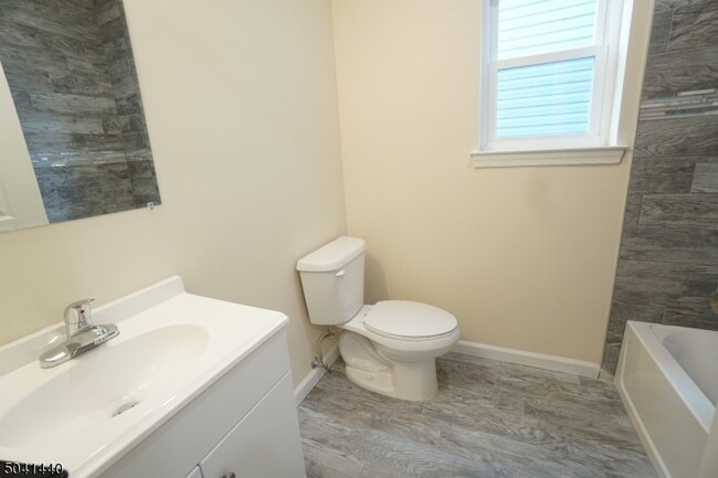 Building Photo - 17 Triton Terrace