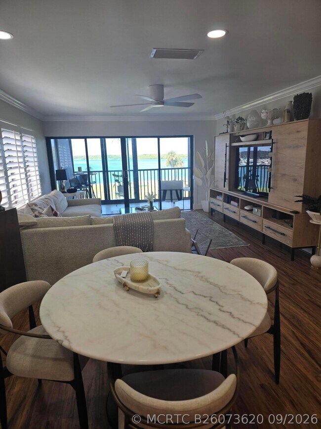 Building Photo - 200 Intracoastal Pl
