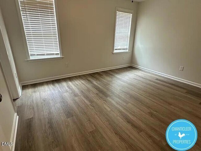 Building Photo - 24 Bashford Rd