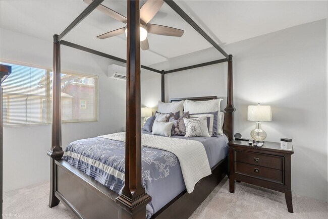 Building Photo - 3 br, 3.5 bath Townhome - 91-3575 Iwikuamo...