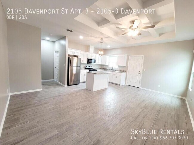 Building Photo - 2105 Davenport St