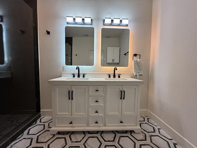 Building Photo - 1323 St Joseph St