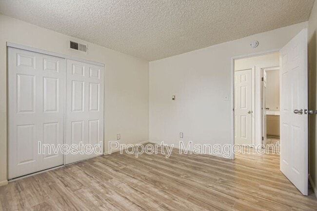 Building Photo - 7755 E Quincy Ave