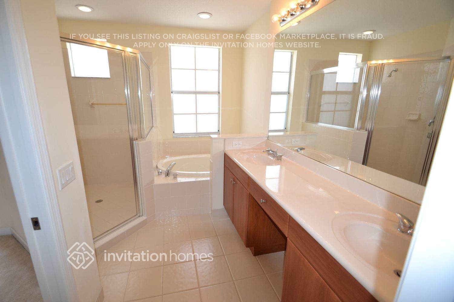 Building Photo - 2513 San Pietro Cir