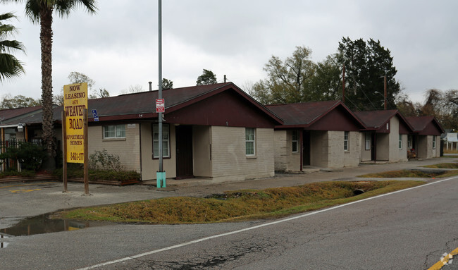 Primary Photo - Weaver Road Apartments