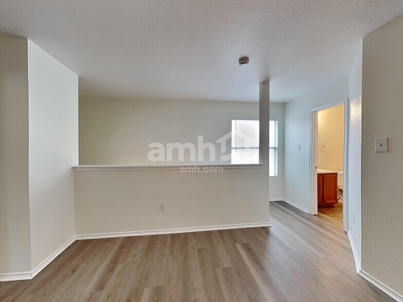 Building Photo - 12218 Mountain Pine