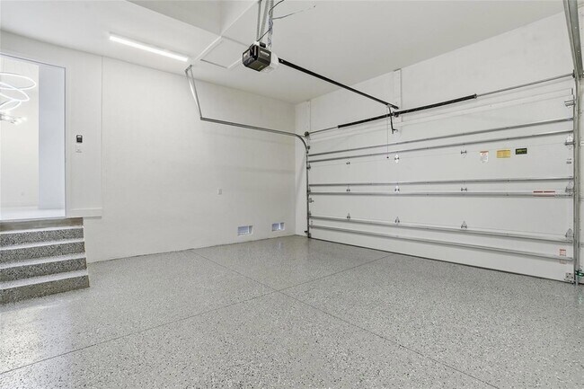 Building Photo - 9402 Arrid Cir