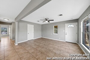 Building Photo - 308 E Cheryl Dr
