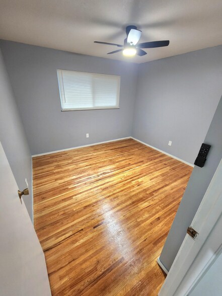 Building Photo - 8441 Skye Dr