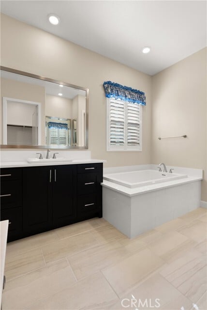 Building Photo - 126 Palencia