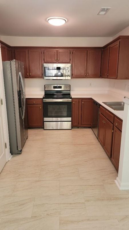 Building Photo - 9200 Amy Dr