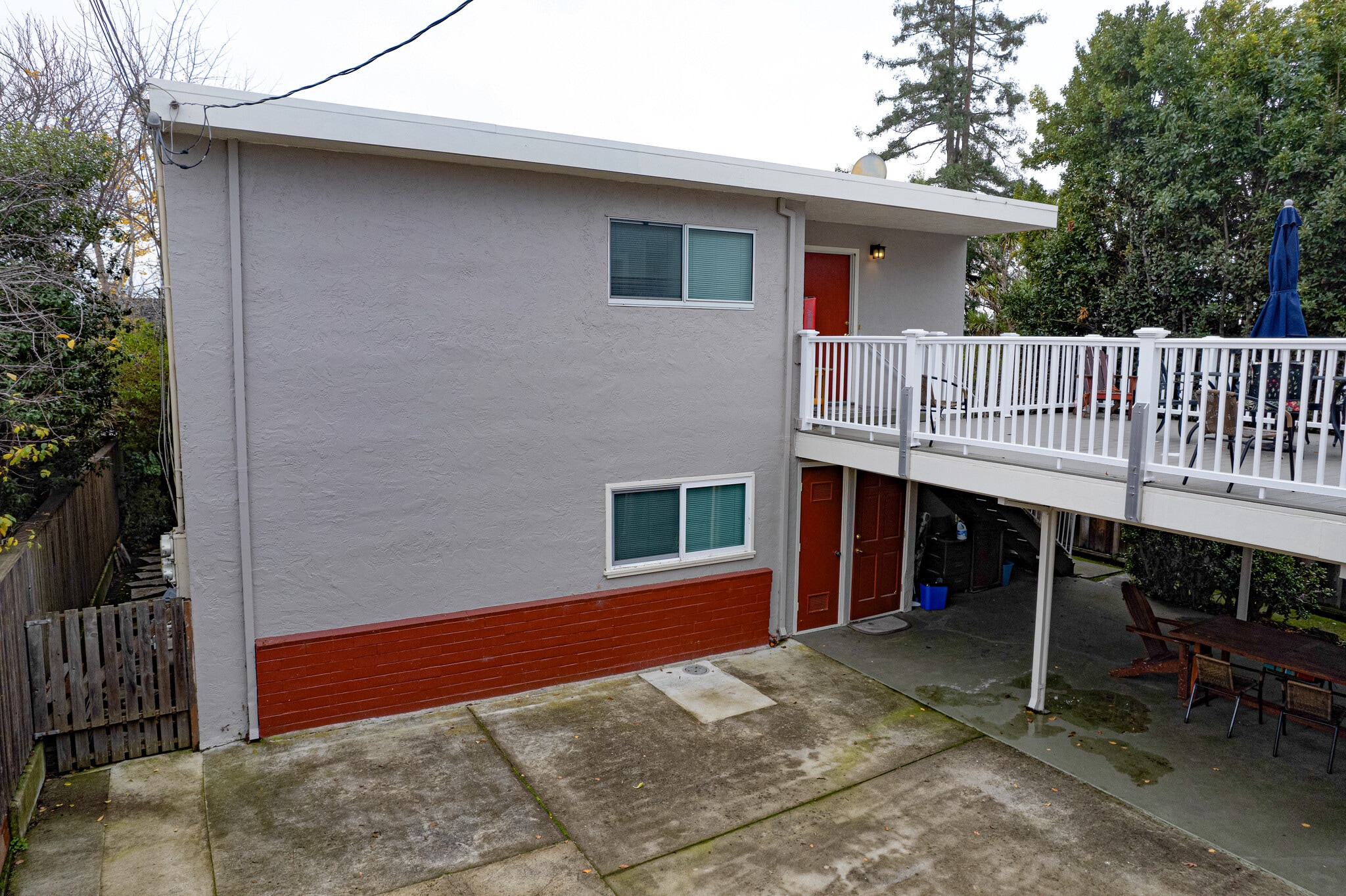 Building Photo - 1716 Rose St