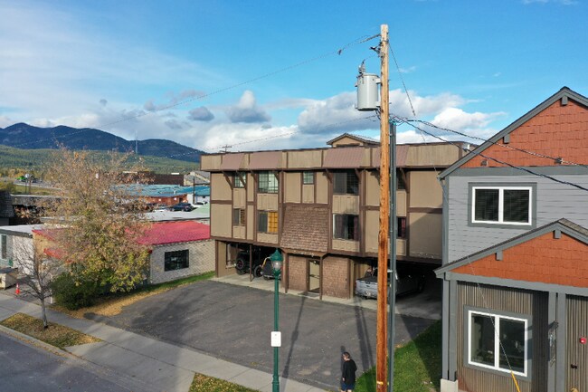 Building Photo - 119 Lupfer Ave