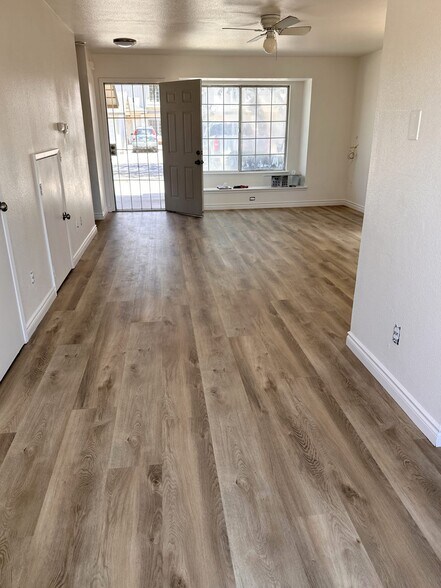 Building Photo - 4781 N Polk Ave