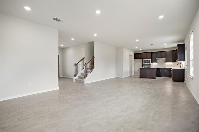 Building Photo - 10 Snowy Plover Ln