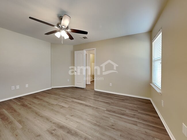 Building Photo - 2017 Woodhurst Trl