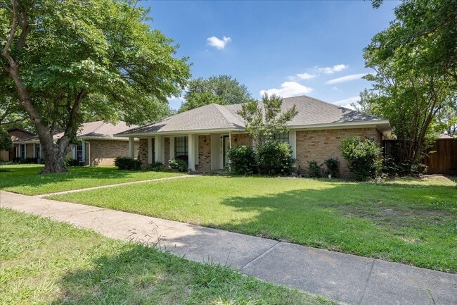 Building Photo - 1405 Ivywood Dr