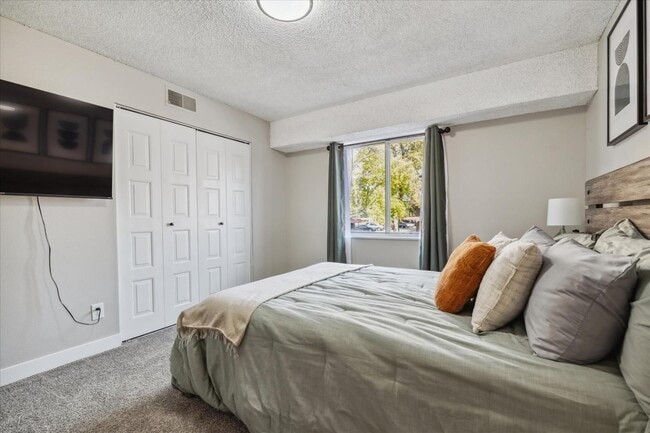 Building Photo - 7755 E Quincy Ave