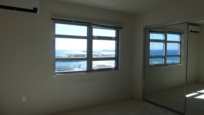 Building Photo - Kaka’ako/Downtown - 2 Bedroom, 2 Bathroom, 2 Parking