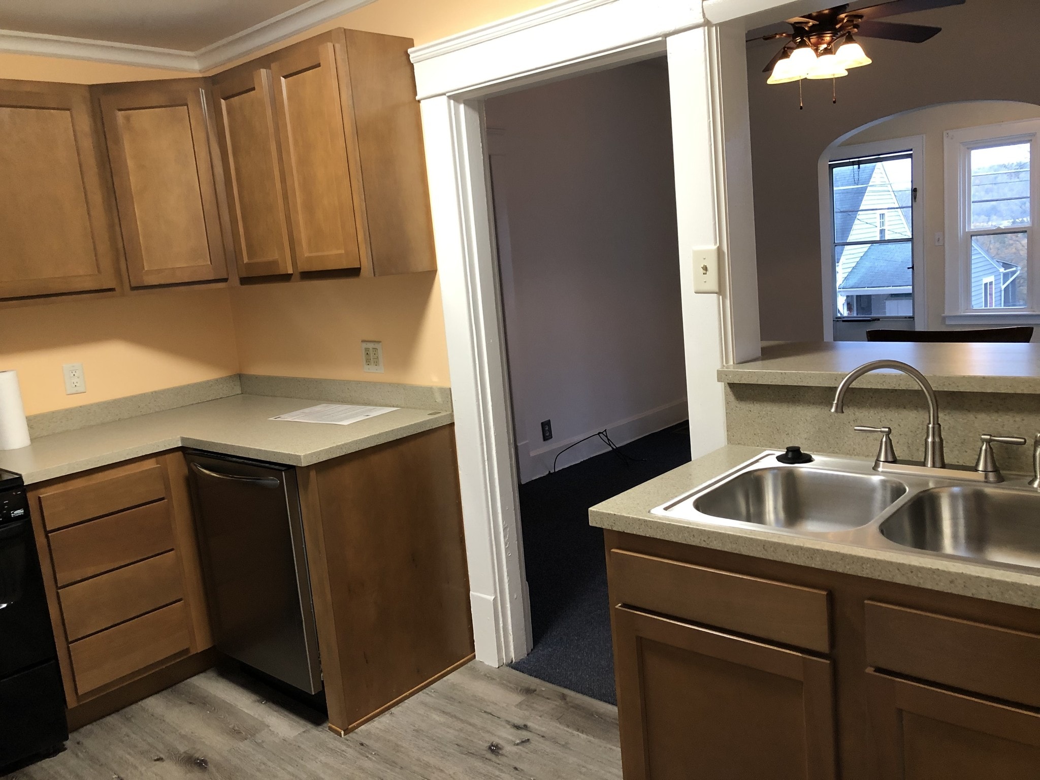 Building Photo - 137 Grosvenor St