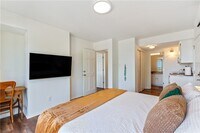 Building Photo - 14813 Dutchmans Dr