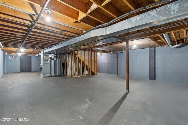 Building Photo - 1217 Wilkinson Dr