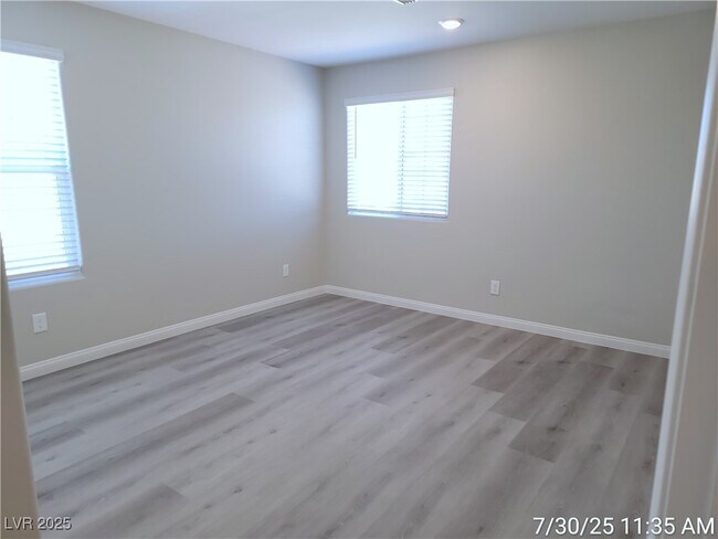 Building Photo - 3575 Credere Ln
