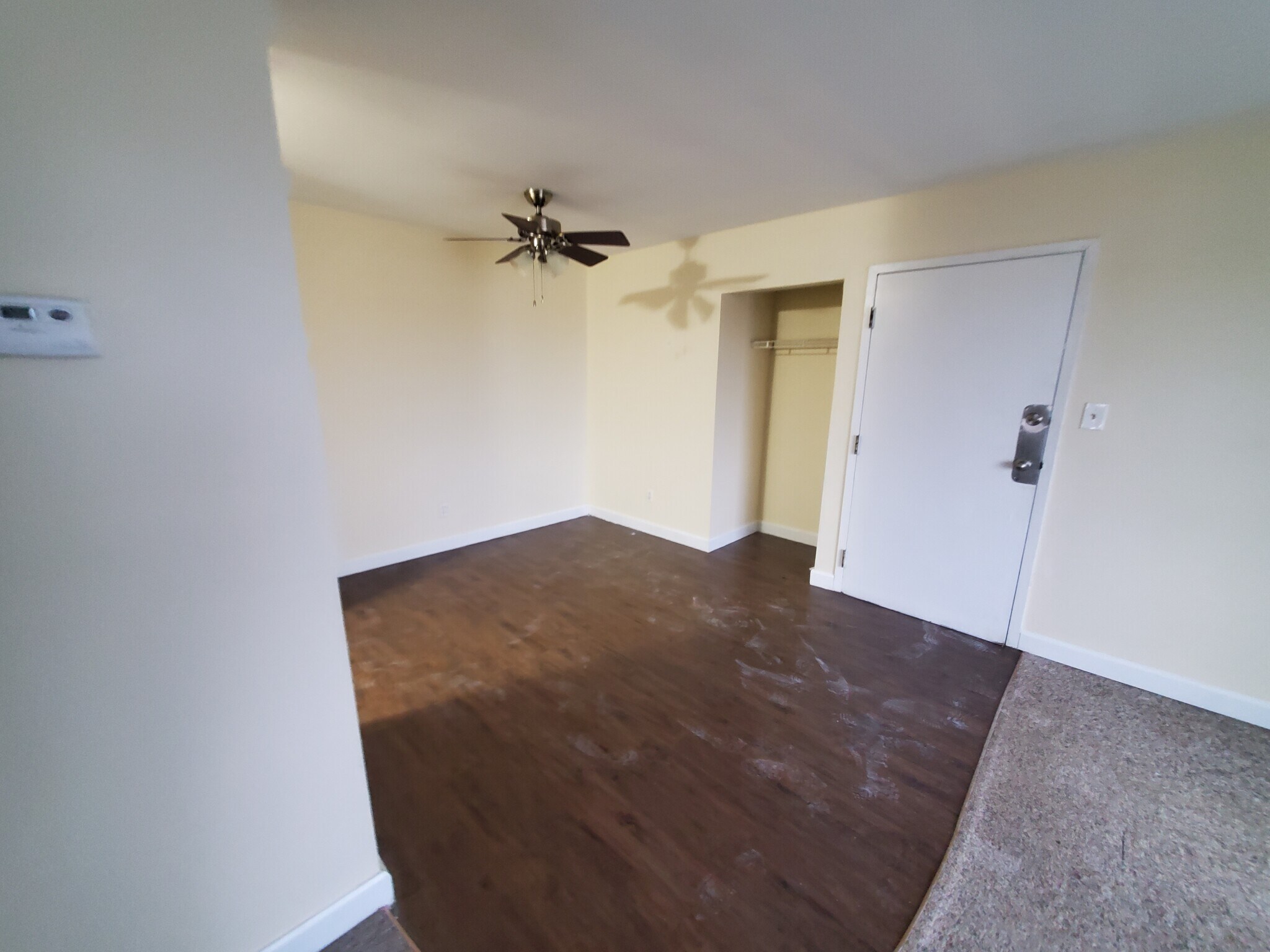 Building Photo - 1532 Hobson Dr