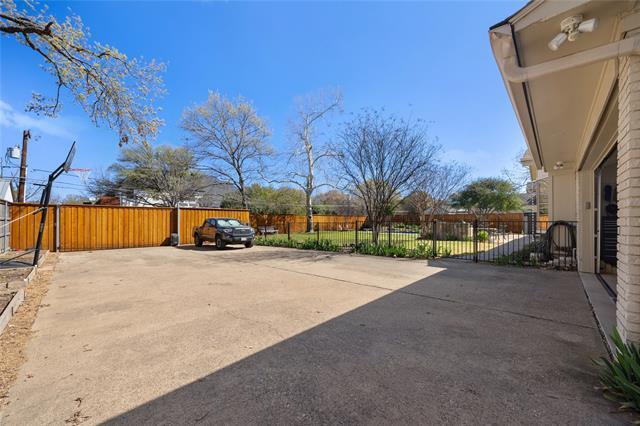 Building Photo - 4519 Irvin Simmons Dr