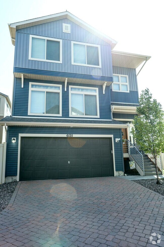 Building Photo - 3 Bedroom Newer Construction Home in Banni...