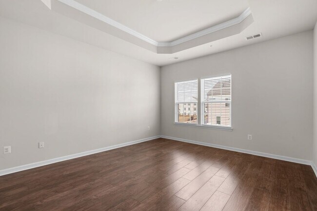 Building Photo - 9408 Adelaide Ln