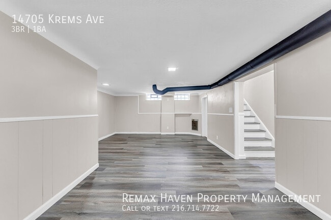 Building Photo - 14705 Krems Ave