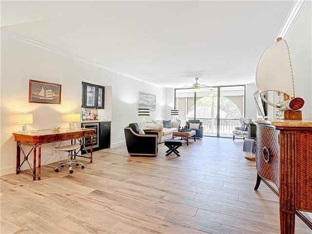 Building Photo - 5601 Jimmy Buffett Mem Hwy