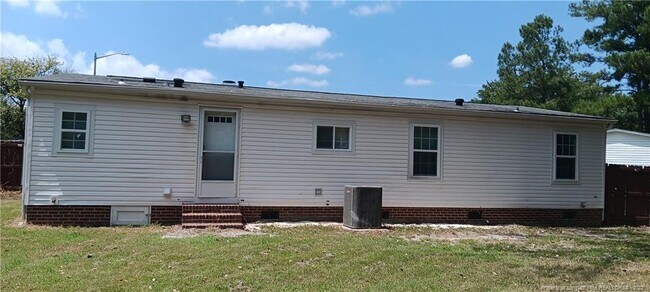 Building Photo - 4910 Charger Ct