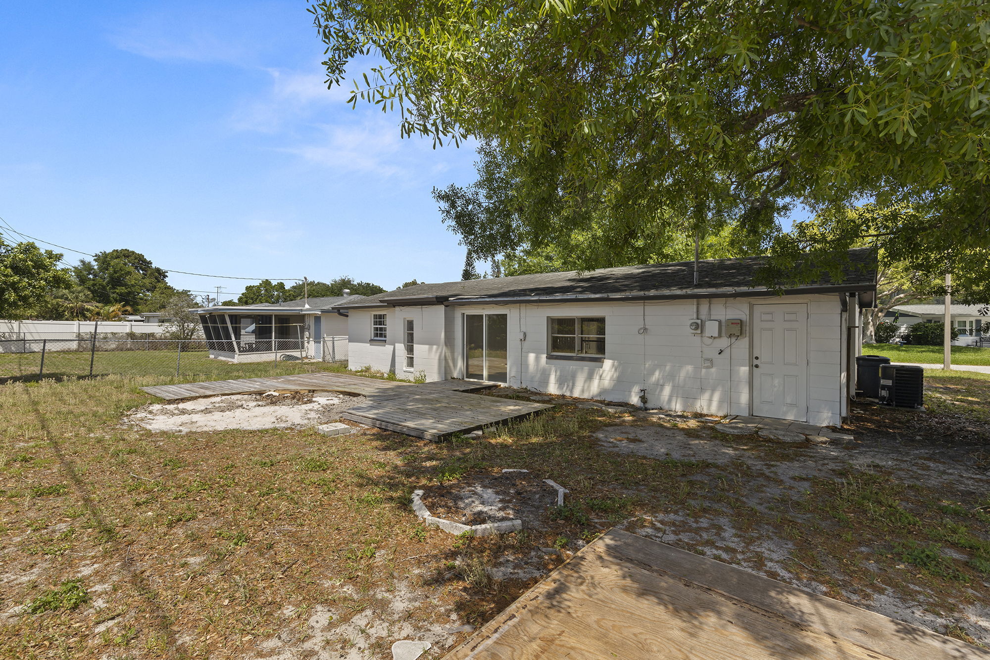 Building Photo - 3337 Winder Dr