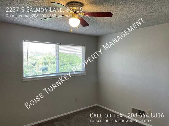 Building Photo - 2237 S Salmon Ln
