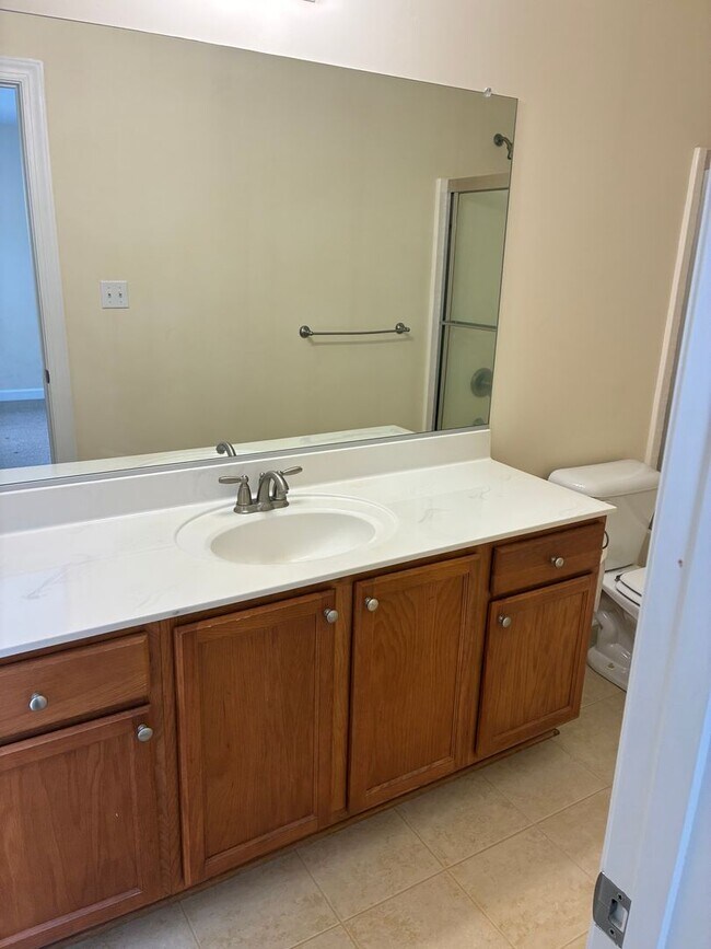 Building Photo - Heart of NEW TOWN