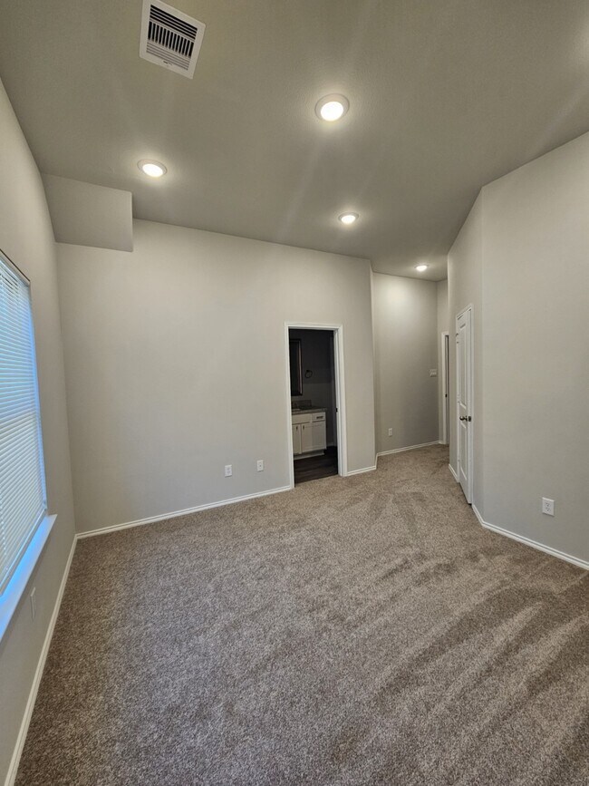 Building Photo - 9792 Black Gum