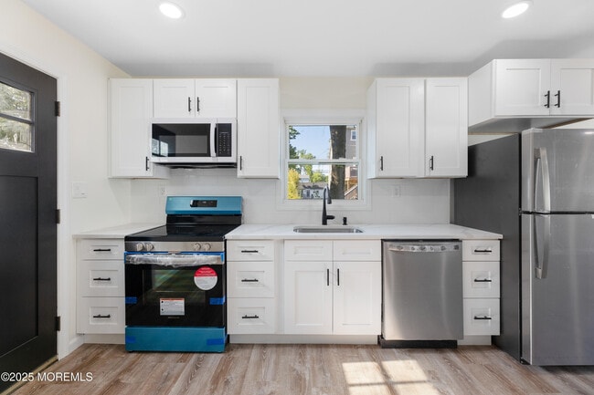 Building Photo - 9 Beacon Terrace