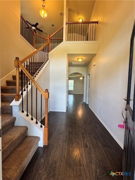 Building Photo - 1310 Stonewall Ridge