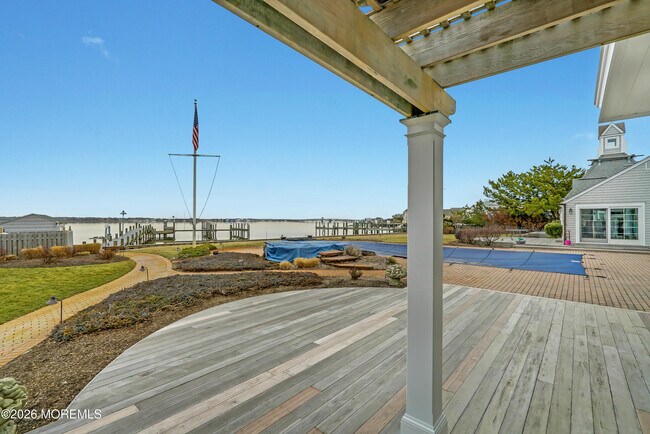 Building Photo - 1552 Runyon Ln