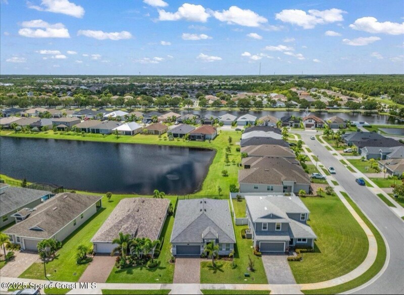Building Photo - 4477 Trovita Cir