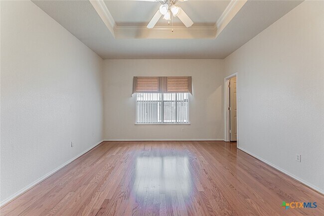 Building Photo - 514 Prospector Trl