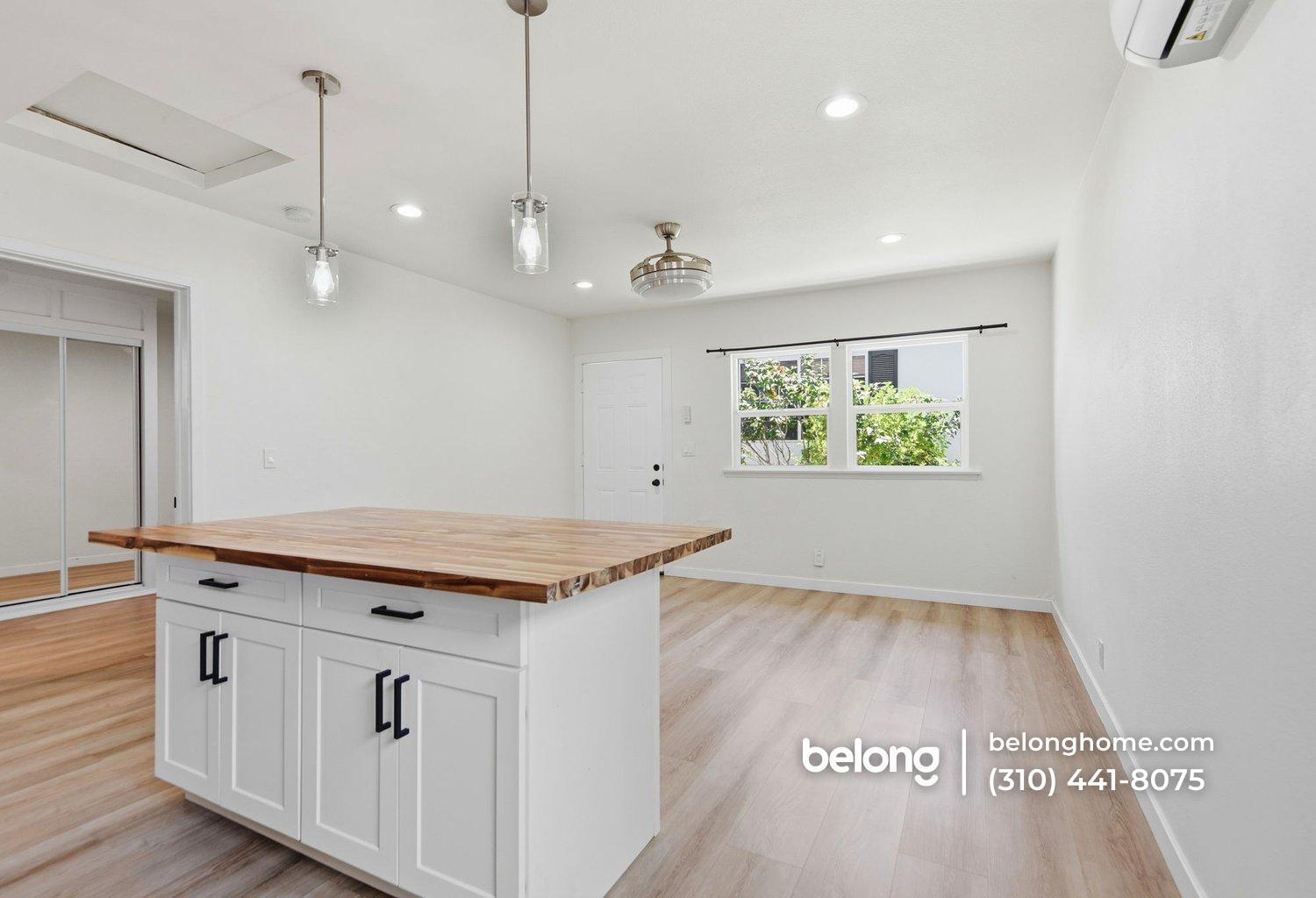 Building Photo - 314 S Santa Anita Ave
