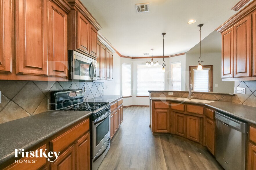 Building Photo - 13909 Korbyn Dr