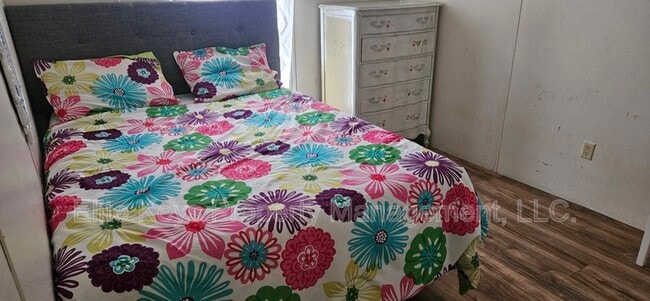 Building Photo - 3864 Wendell St