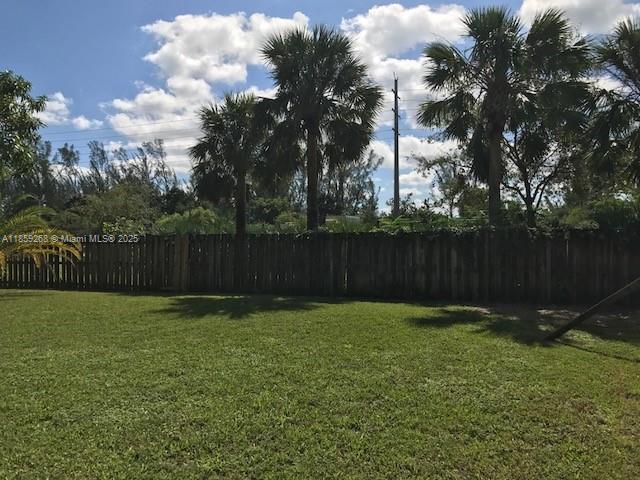 Building Photo - 11182 Sacco Dr