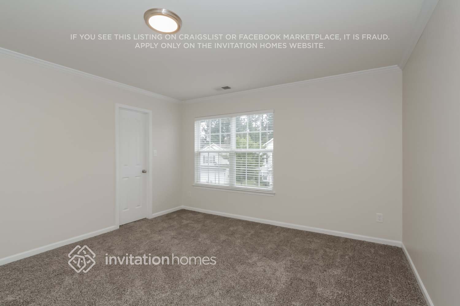 Building Photo - 9450 Macquarie Ln