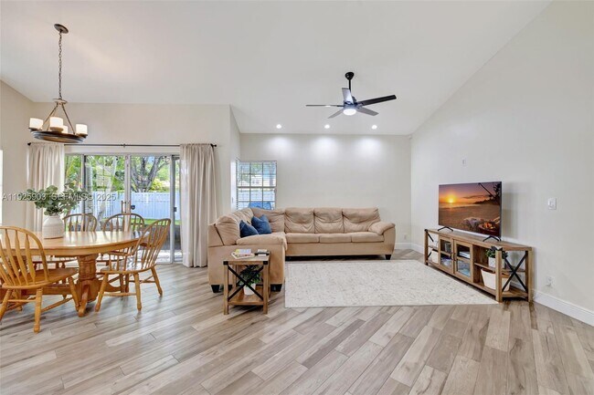 Building Photo - 396 Bedford Ave